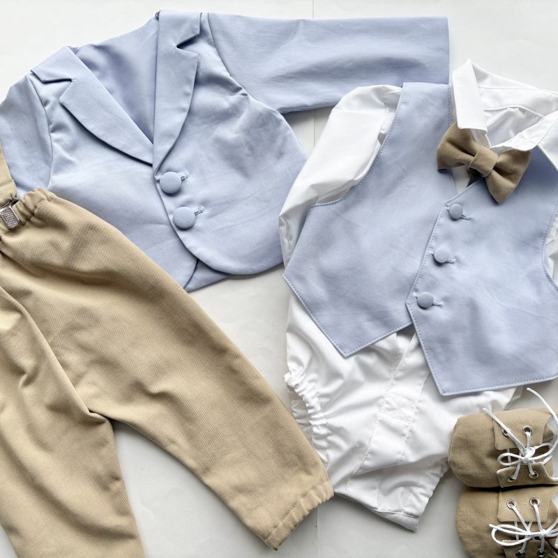 Комплект бежово и синьо